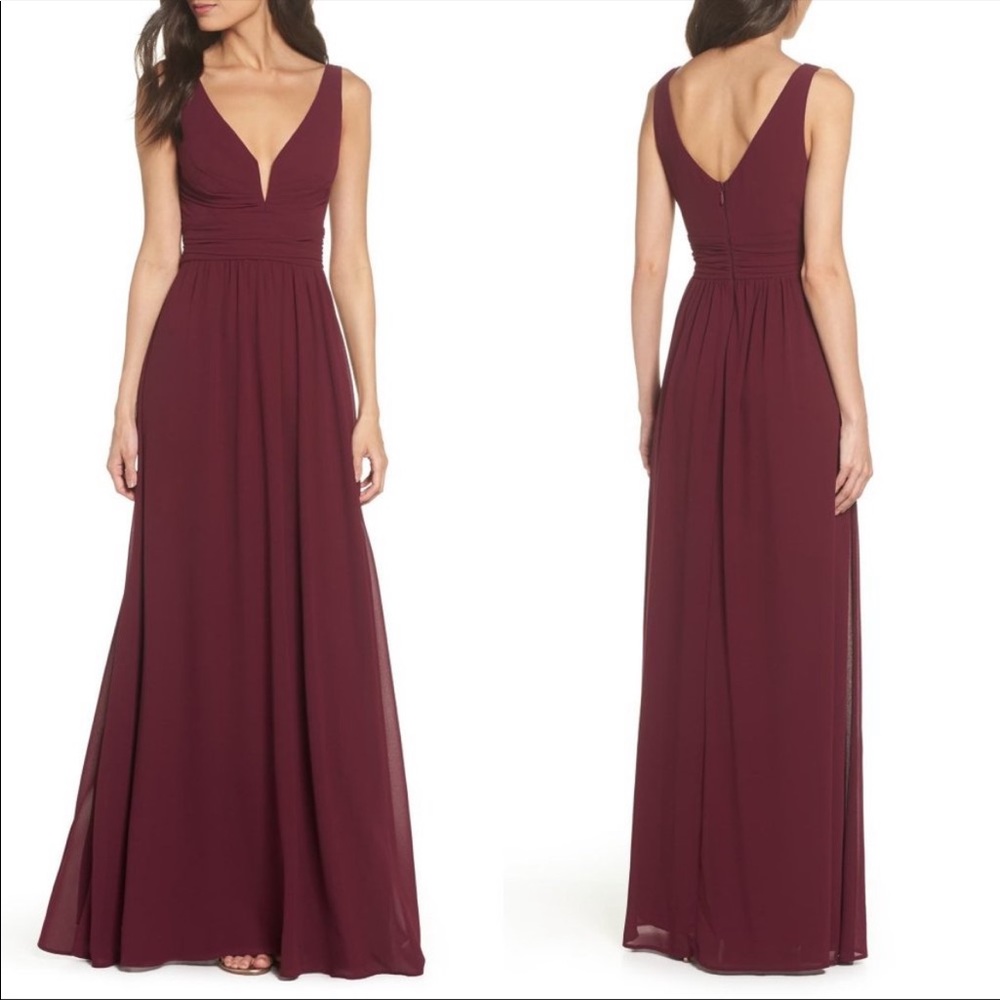 Lulus V-Neck Chiffon A-Line Gown Burgundy S NWOT